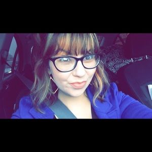 Meet your Posher, Catherine